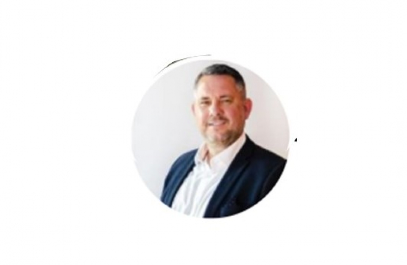 Cllr Jason Smithers